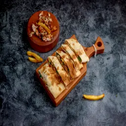 فطيرة شاورما دجاج